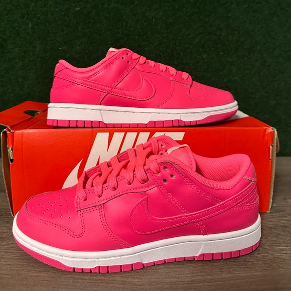 Nike Dunk Low ‘Hyper Pink’ Size 7.5 - Picture 7 of 10